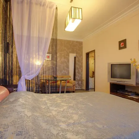 One-bedroom Nezavisimosti 33 Apartment Minsk